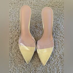 NWOT Chic Gold Women's Heels with Clear Accents